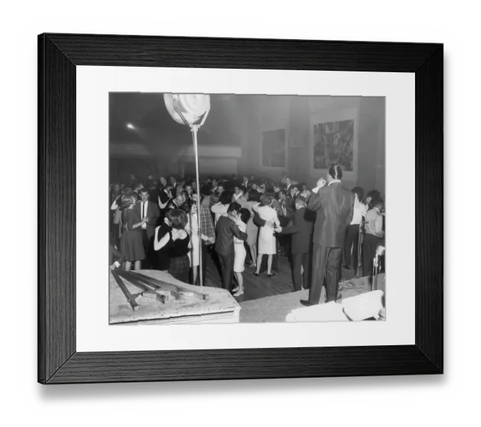 Framed Print : Bobby Bland Performing On Stage Framed Print : Bobby Bland Performing On Stage