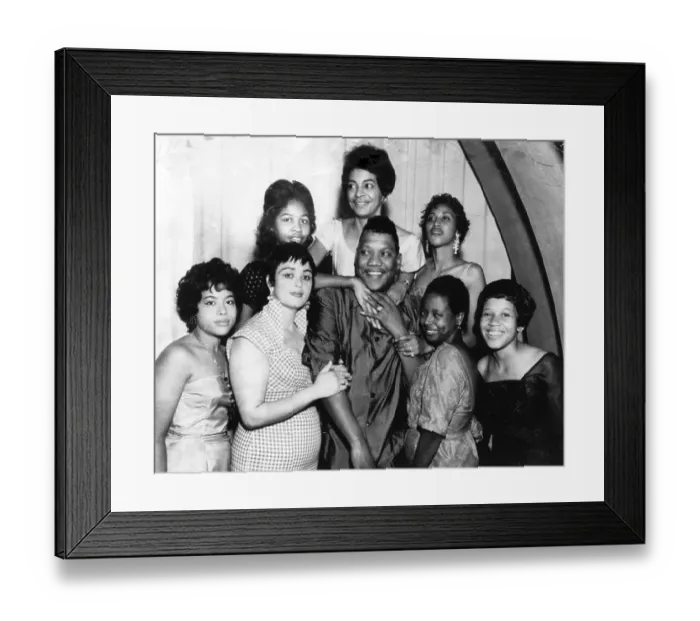 Framed Print : Bobby Bland With Female Fans Framed Print : Bobby Bland With Female Fans