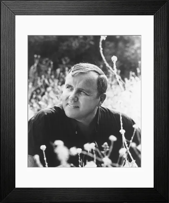 Framed Print : Glenn Yarbrough Portrait Session Framed Print : Glenn Yarbrough Portrait Session