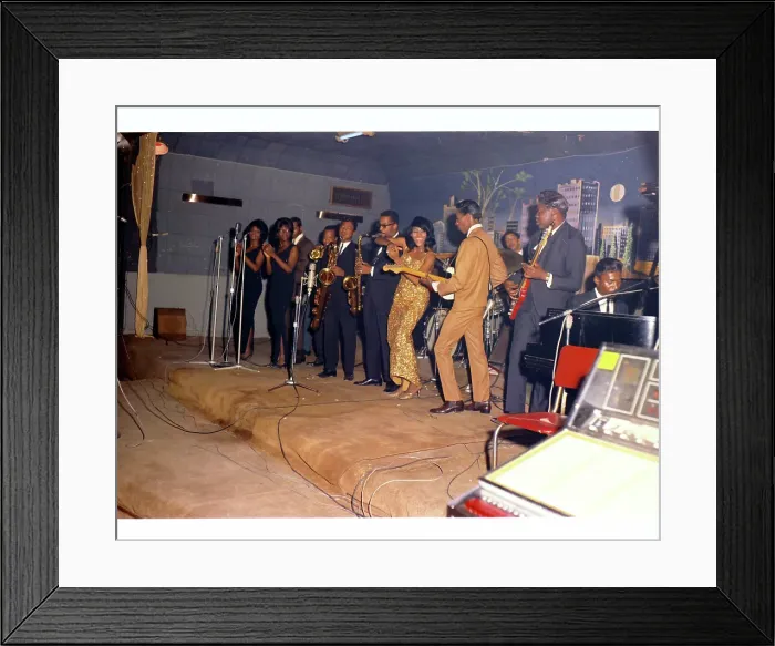 Framed Print : Ike & Tina Turner Revue Perform Framed Print : Ike & Tina Turner Revue Perform