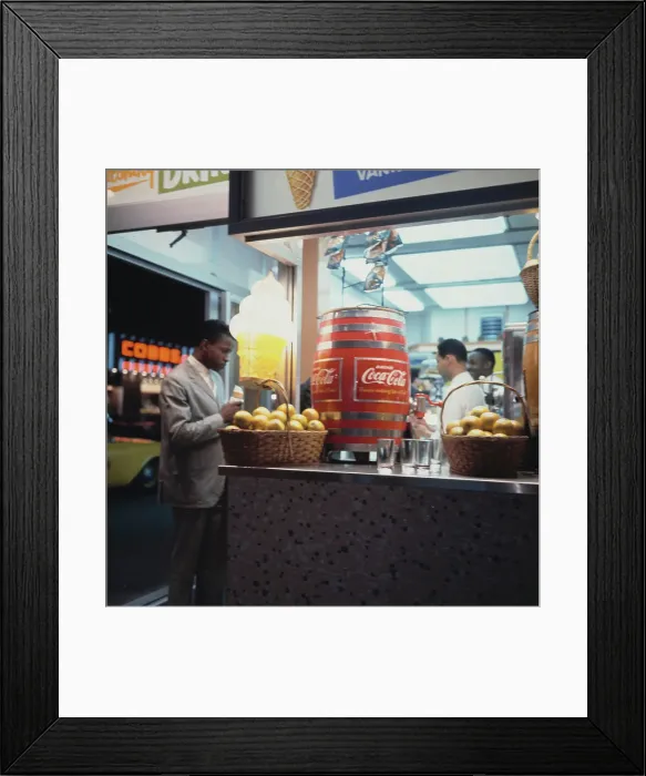 Framed Print : New York Refreshment Framed Print : New York Refreshment