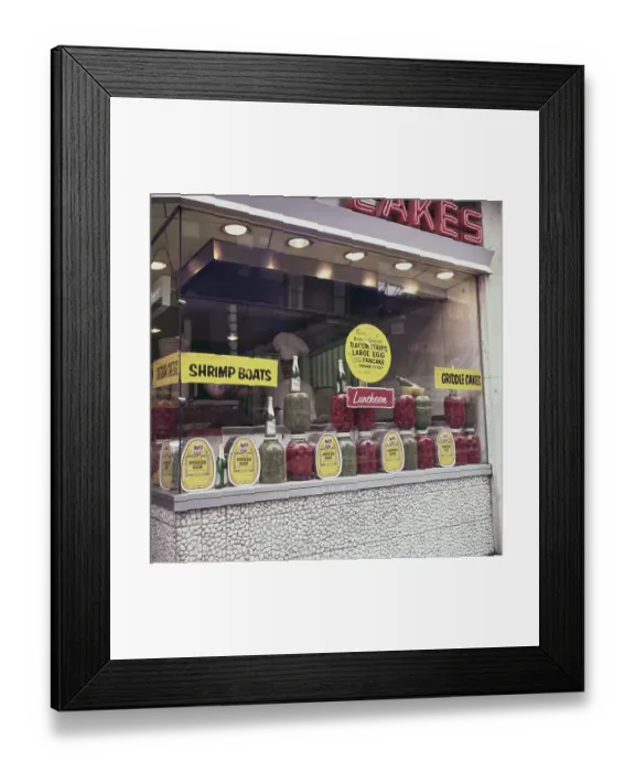 Framed Print : New York Lunch Framed Print : New York Lunch