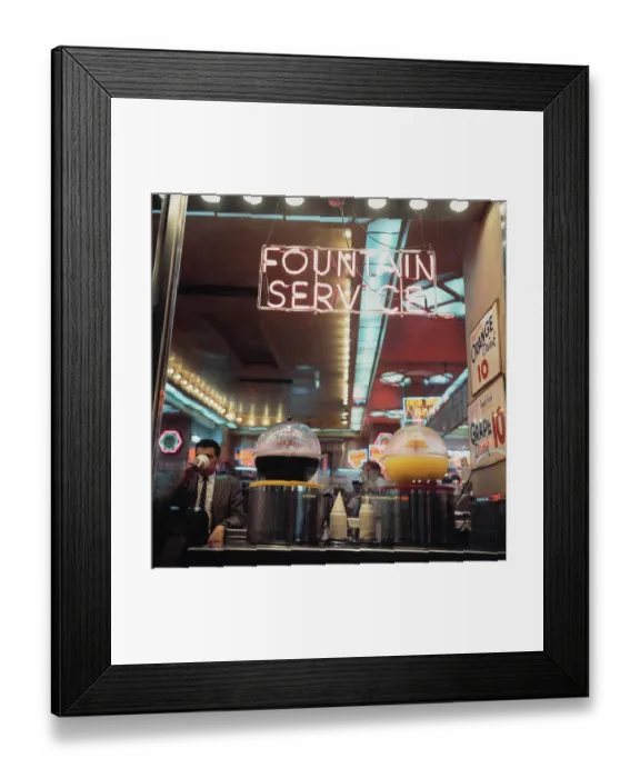 Framed Print : Fountain Service Framed Print : Fountain Service