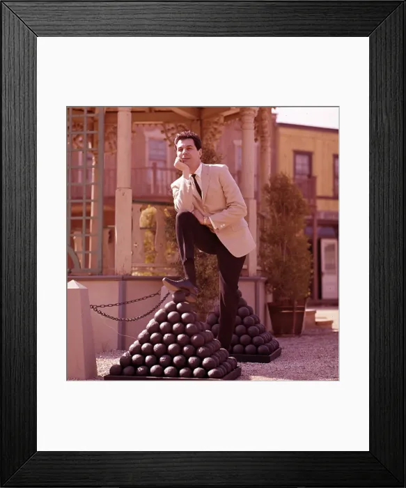Framed Print : Portrait With Cannonballs