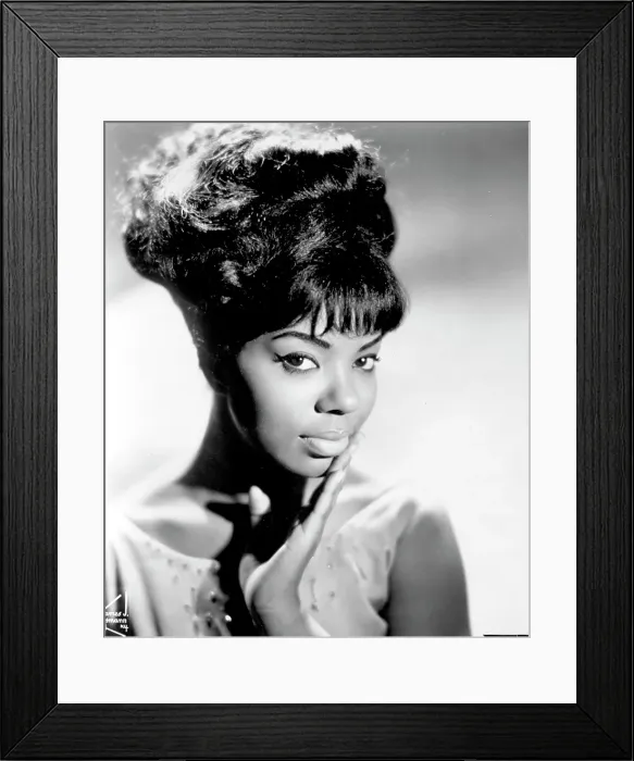 Framed Print : Mary Wells Portrait Session Framed Print : Mary Wells Portrait Session