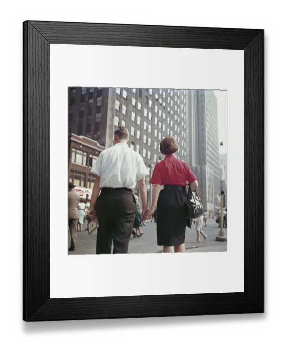 Framed Print : New York Couple