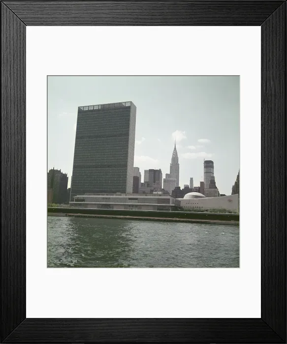 Framed Print : UN Headquarters Framed Print : UN Headquarters