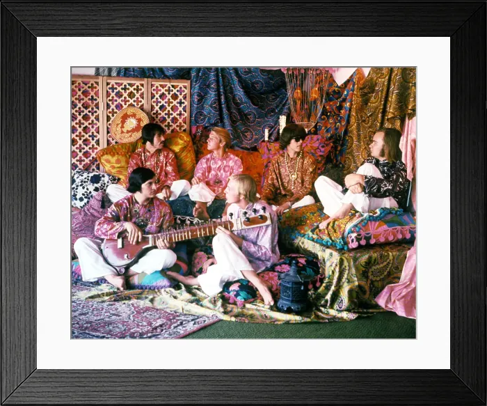 Framed Print : Photo of Strawberry Alarm Clock Framed Print : Photo of Strawberry Alarm Clock
