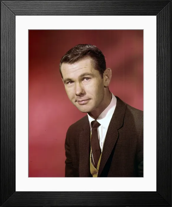 Framed Print : Photo of Johnny Carson Framed Print : Photo of Johnny Carson