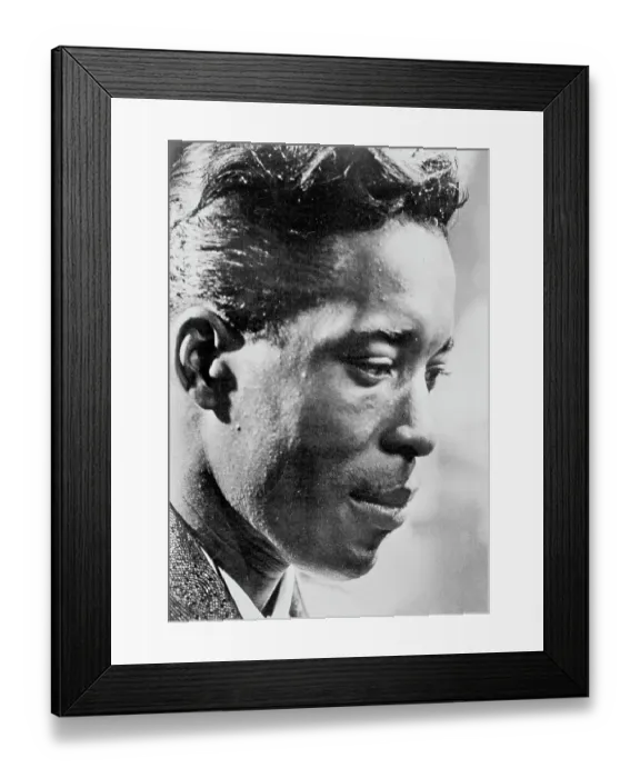 Framed Print : Buddy Guy. Blues musician Buddy Guy poses for a portrait circa 1960 Framed Print : Buddy Guy. Blues musician Buddy Guy poses for a portrait circa 1960