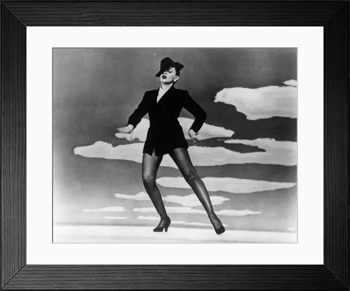 Framed Print : Photo of Judy Garland Framed Print : Photo of Judy Garland