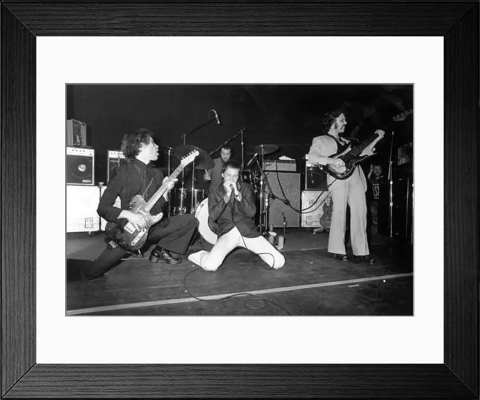 Framed Print : Photo of Dr. Feelgood