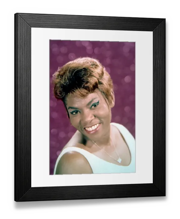Framed Print : Photo of Dee Dee Warwick Framed Print : Photo of Dee Dee Warwick