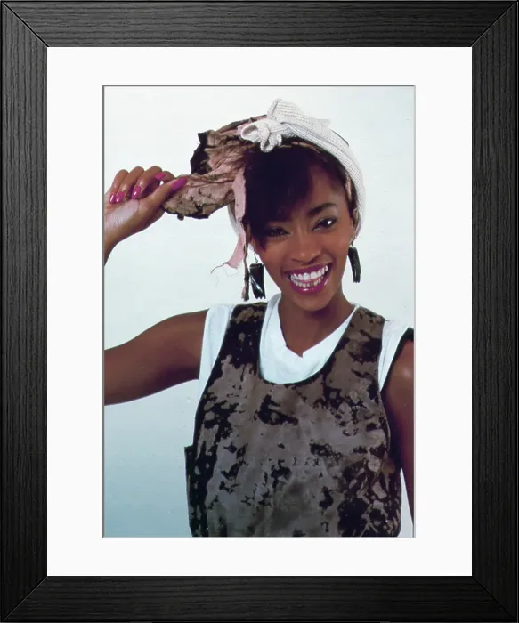 Framed Print : Photo of Jody Watley Framed Print : Photo of Jody Watley