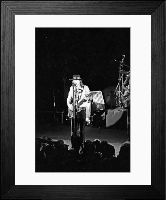 Framed Print : Photo of Stevie Ray Vaughan