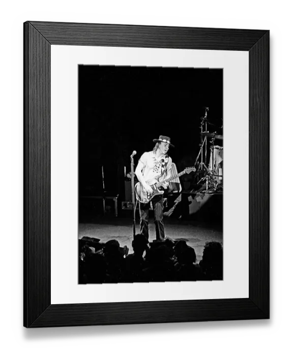 Framed Print : Photo of Stevie Ray Vaughan Framed Print : Photo of Stevie Ray Vaughan