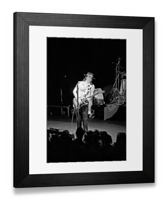 Framed Print : Photo of Stevie Ray Vaughan Framed Print : Photo of Stevie Ray Vaughan