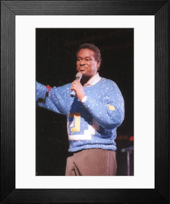 Framed Print : Photo of Luther Vandross Framed Print : Photo of Luther Vandross