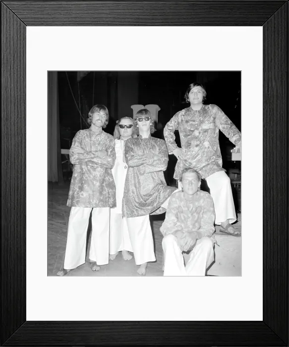 Framed Print : Photo of Strawberry Alarm Clock Framed Print : Photo of Strawberry Alarm Clock