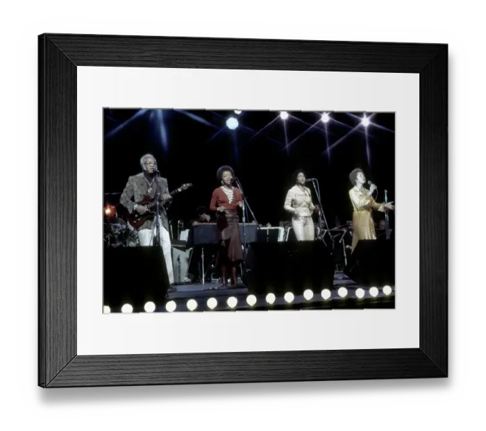 Framed Print : Photo of Staple Singers Framed Print : Photo of Staple Singers