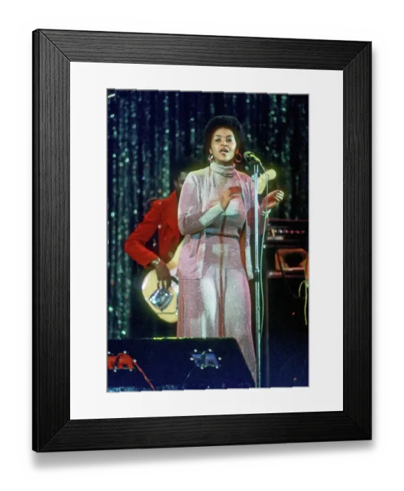 Framed Print : Photo of Staple Singers Framed Print : Photo of Staple Singers