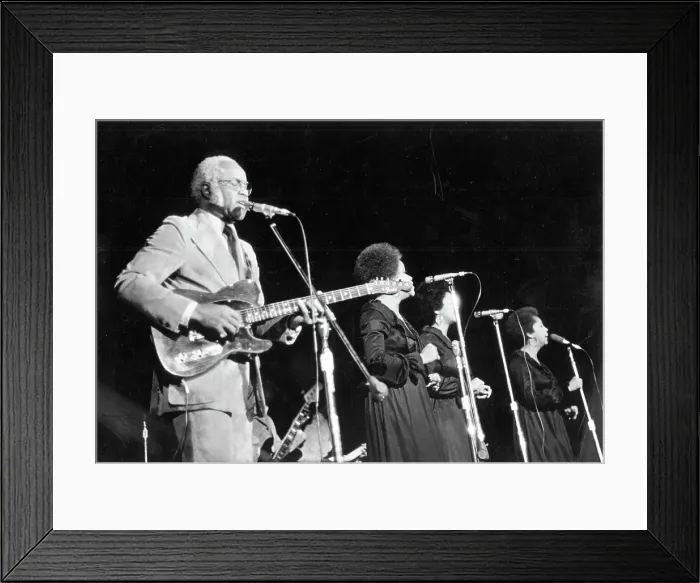 Framed Print : Photo of Staple Singers Framed Print : Photo of Staple Singers