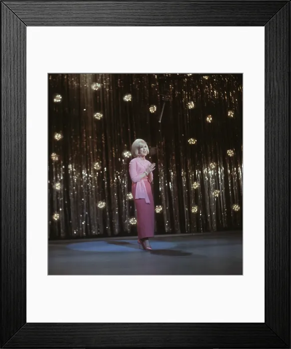 Framed Print : Photo of Dusty Springfield