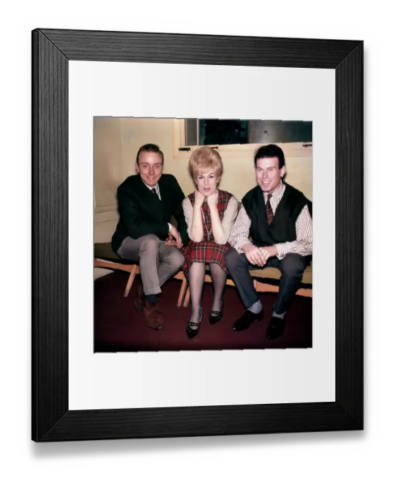 Framed Print : Photo of Dusty Springfield