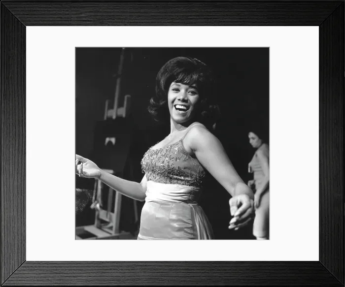 Framed Print : Photo of Dee Dee Sharp Framed Print : Photo of Dee Dee Sharp