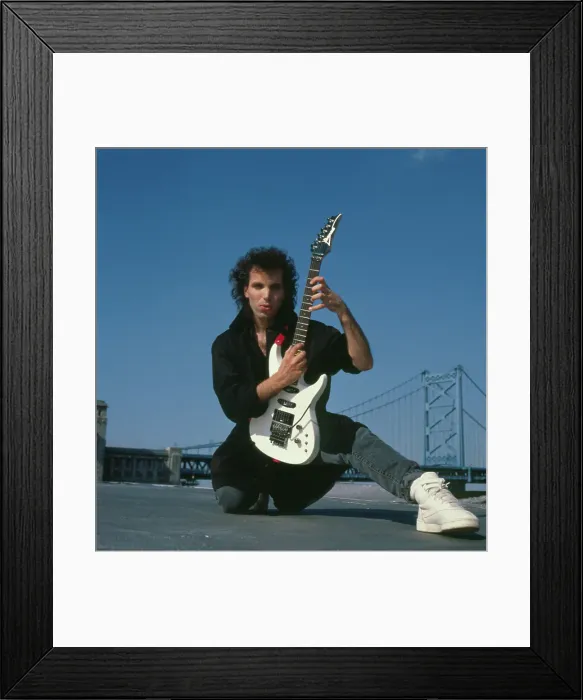 Framed Print : Photo of Joe Satriani Framed Print : Photo of Joe Satriani