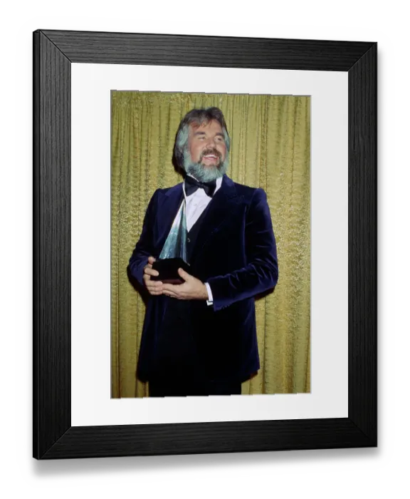 Framed Print : Photo of Kenny Rogers Framed Print : Photo of Kenny Rogers