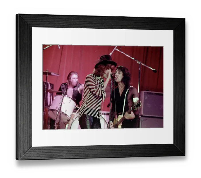 Framed Print : Photo of New York Dolls Framed Print : Photo of New York Dolls