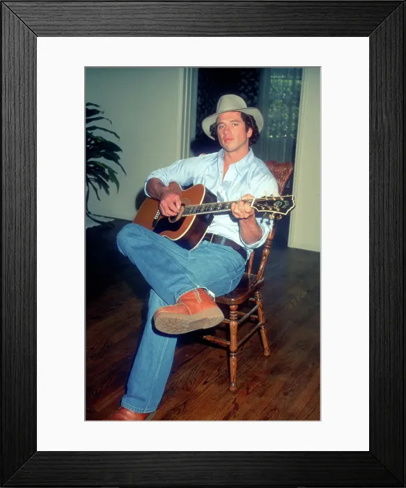 Framed Print : Photo of Tom Wopat Framed Print : Photo of Tom Wopat