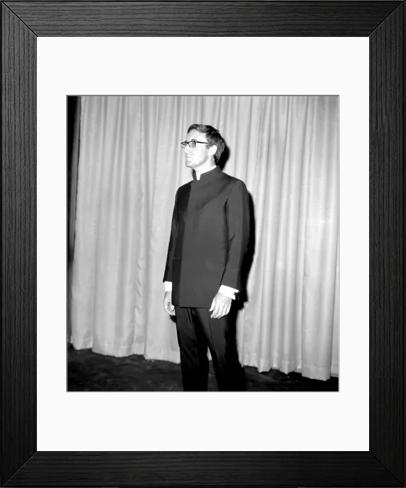 Framed Print : Photo of Peter Sellers