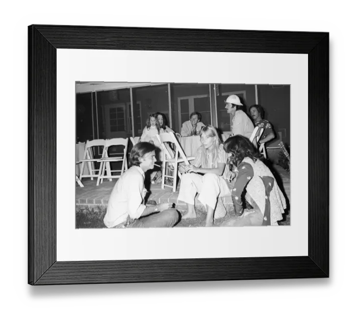 Framed Print : Photo of Joni Mitchell Framed Print : Photo of Joni Mitchell