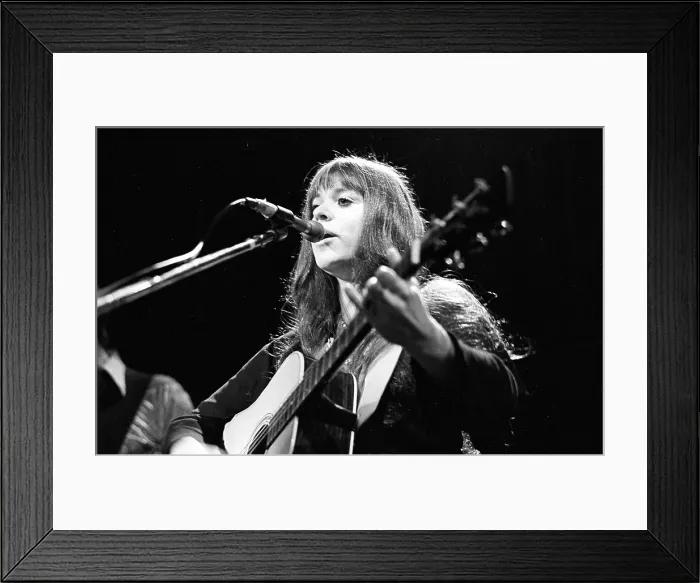Framed Print : Photo of Melanie