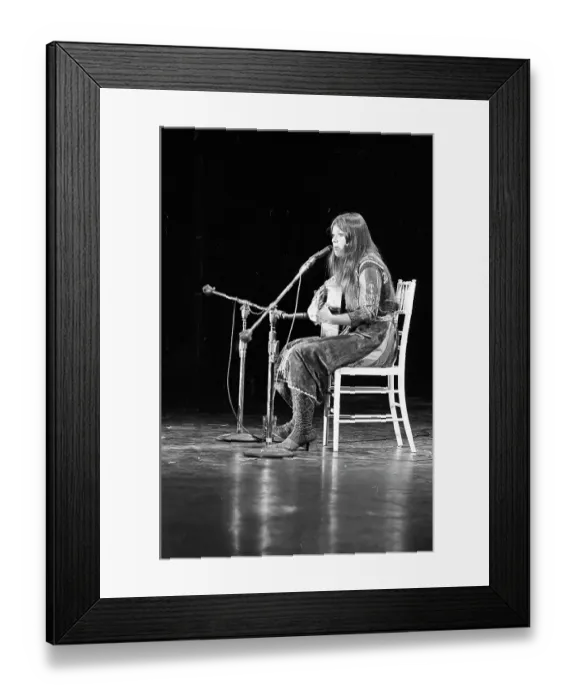 Framed Print : Photo of Melanie Framed Print : Photo of Melanie