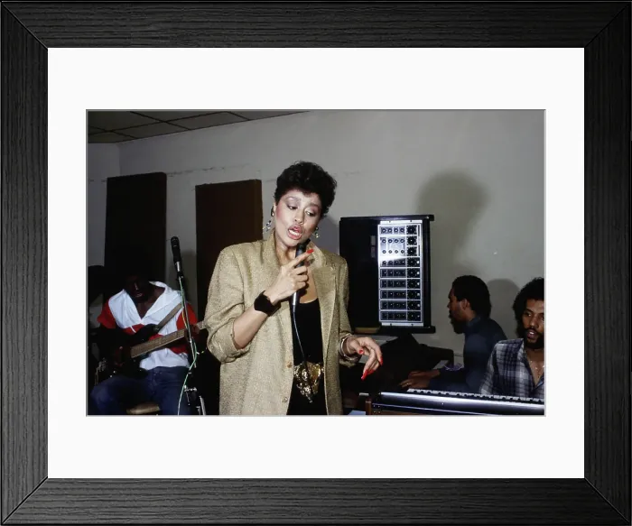 Framed Print : Photo of Phyllis Hyman Framed Print : Photo of Phyllis Hyman