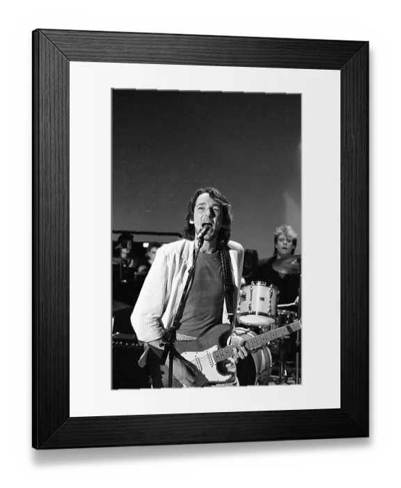 Framed Print : Photo of Roger Hodgson