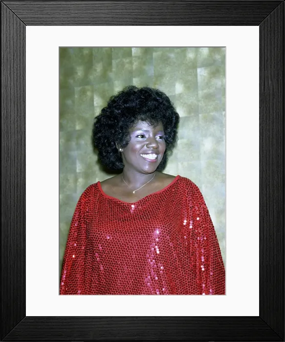 Framed Print : Photo of Gloria Gaynor Framed Print : Photo of Gloria Gaynor