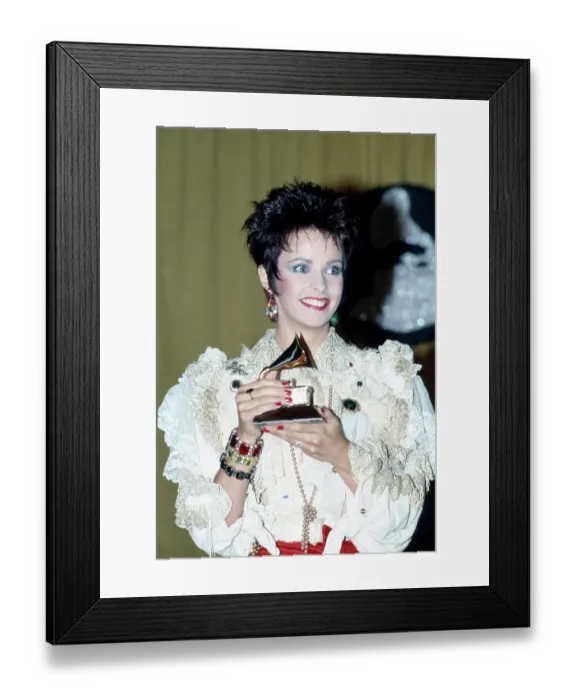 Framed Print : Photo of Sheena Easton Framed Print : Photo of Sheena Easton