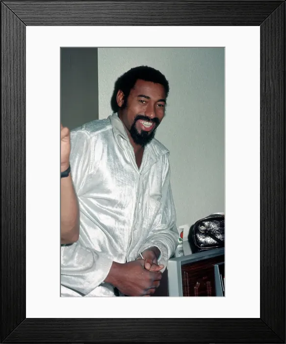 Framed Print : Photo of Wilt Chamberlain Framed Print : Photo of Wilt Chamberlain