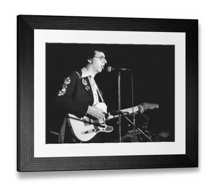 Framed Print : Photo of David Bromberg Framed Print : Photo of David Bromberg