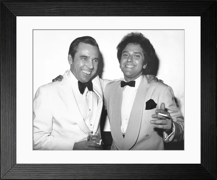 Framed Print : Photo of Neil Bogart