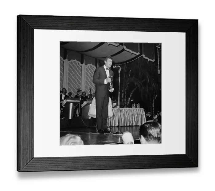 Framed Print : Tony Curtis Framed Print : Tony Curtis