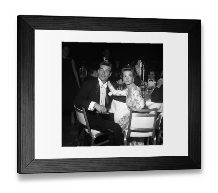 Framed Print : Natalie Wood And Robert Wagner Framed Print : Natalie Wood And Robert Wagner