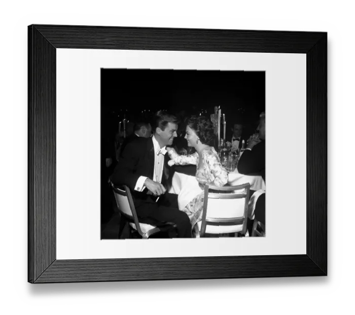 Framed Print : Natalie Wood And Robert Wagner Framed Print : Natalie Wood And Robert Wagner
