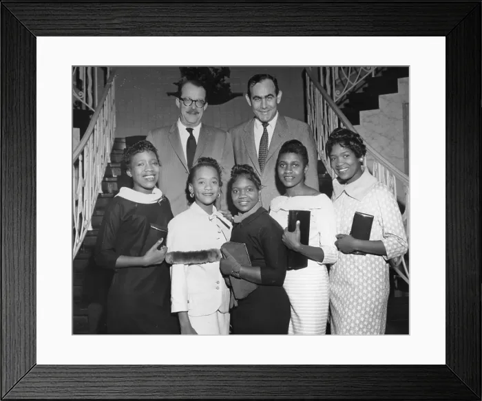 Framed Print : The Bobettes Portrait Framed Print : The Bobettes Portrait