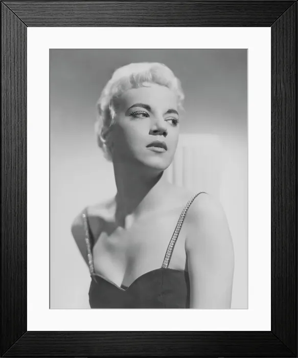 Framed Print : Lillian Brigs Portrait Session Framed Print : Lillian Brigs Portrait Session