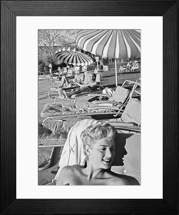 Framed Print : Sunbathing In Las Vegas